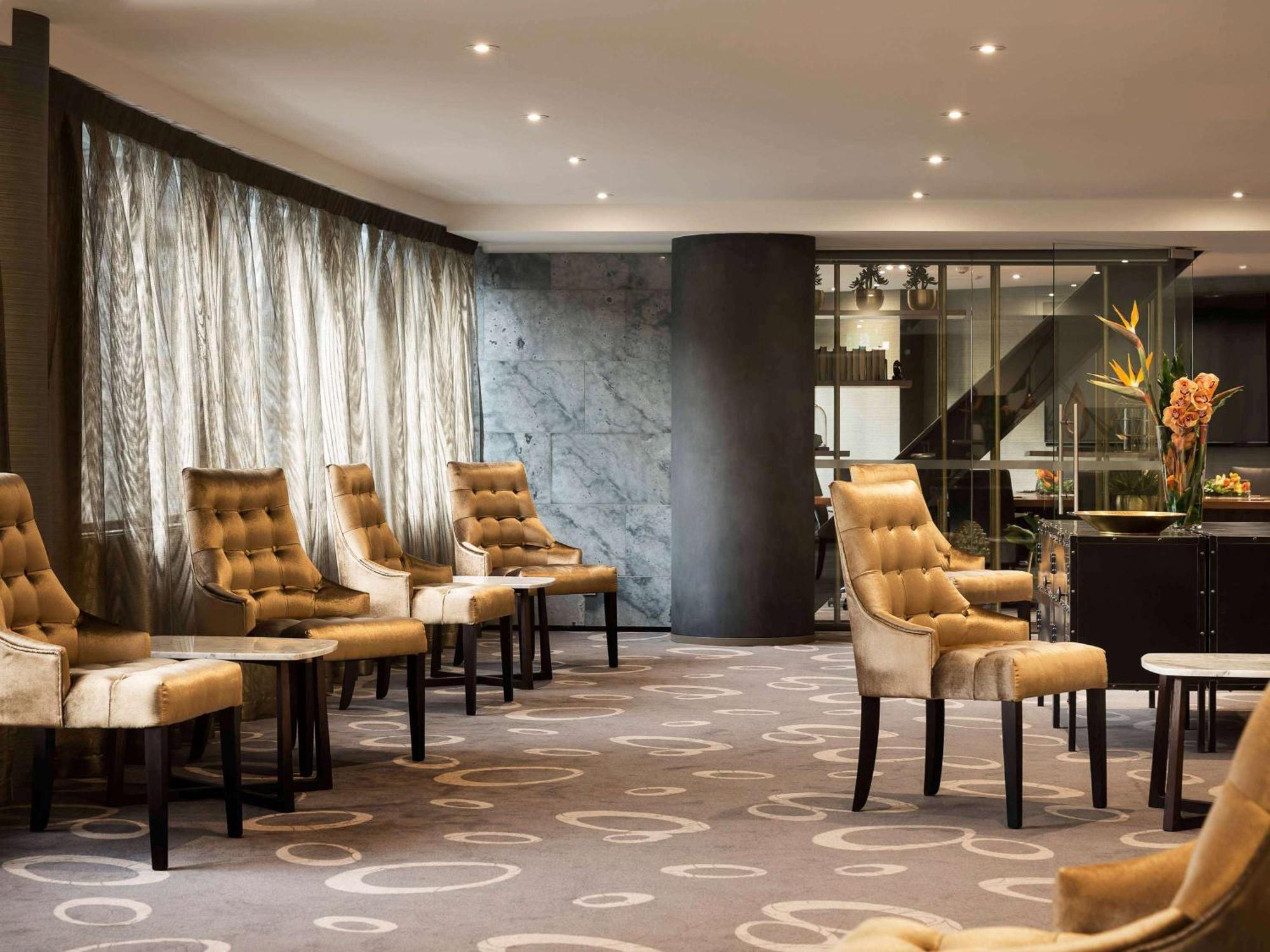 Sofitel Wellington Hotel Exterior foto