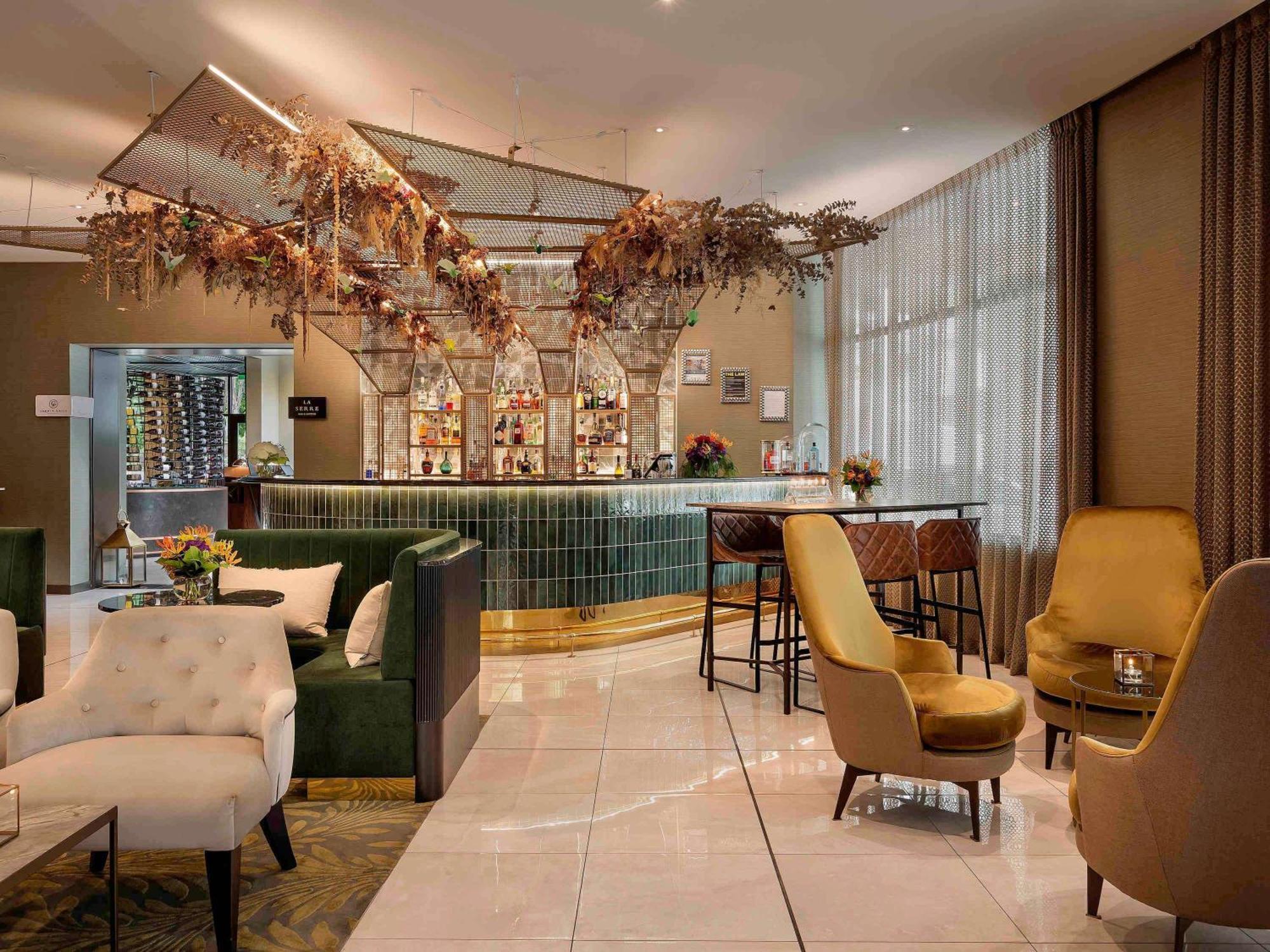 Sofitel Wellington Hotel Exterior foto